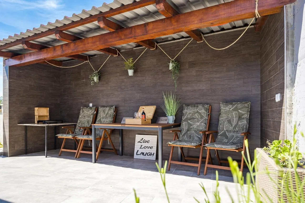 Luxury Apartments Lotus&Lovor Pula 0*,