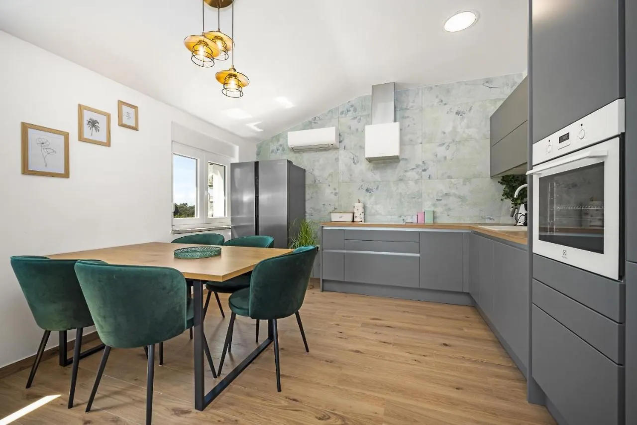 Luxury Apartments Lotus&Lovor Pula Croatia