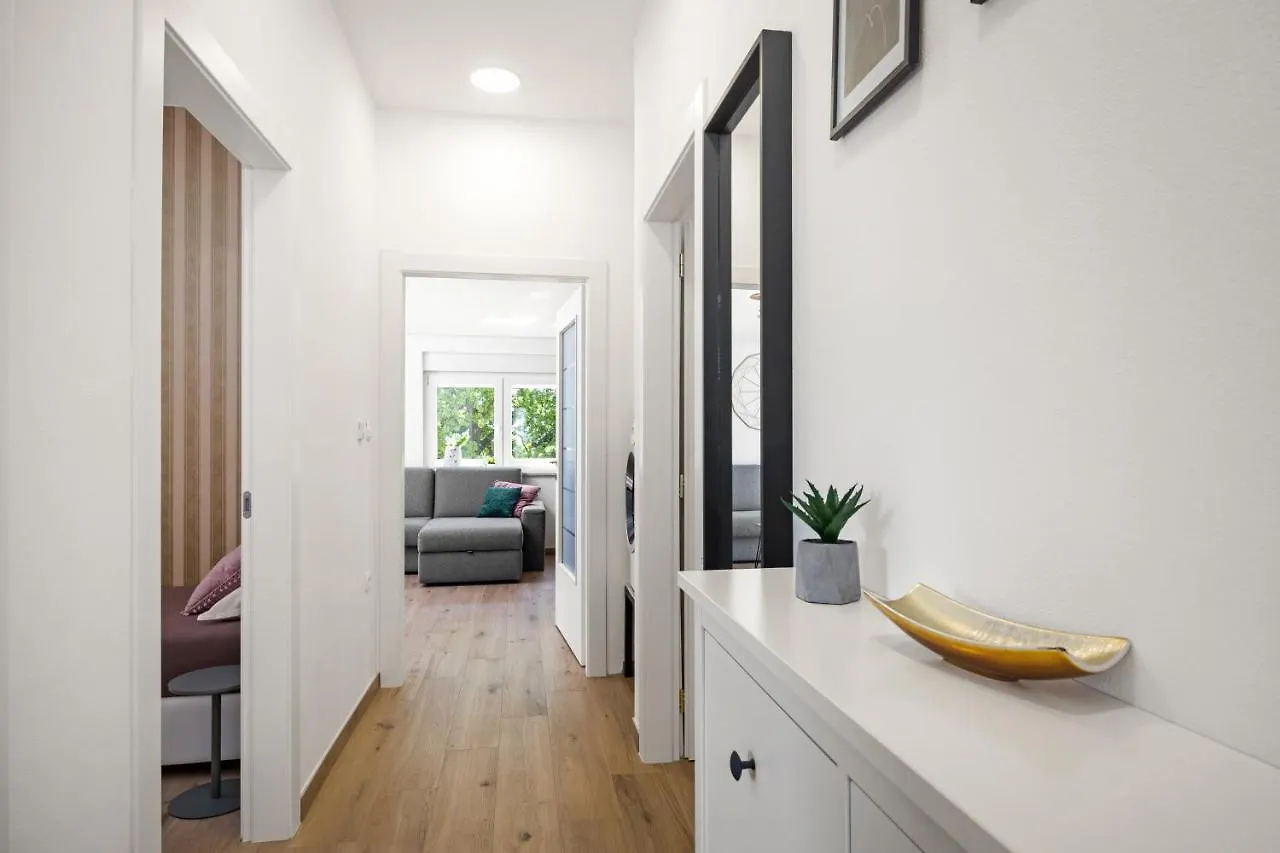 Luxury Apartments Lotus&Lovor Pula